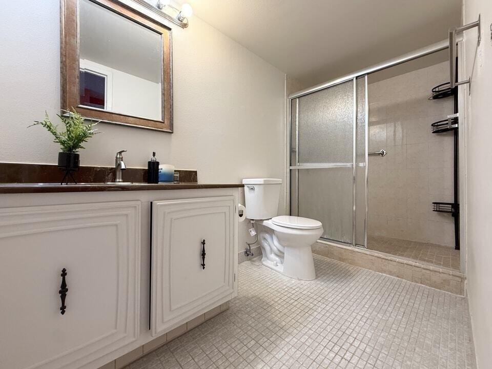 800 Parkview Drive - Photo 14
