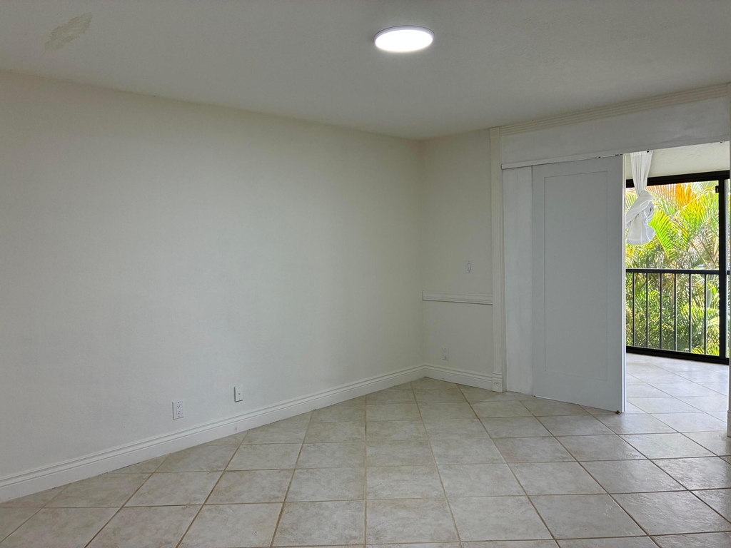 7895 La Mirada Drive - Photo 34