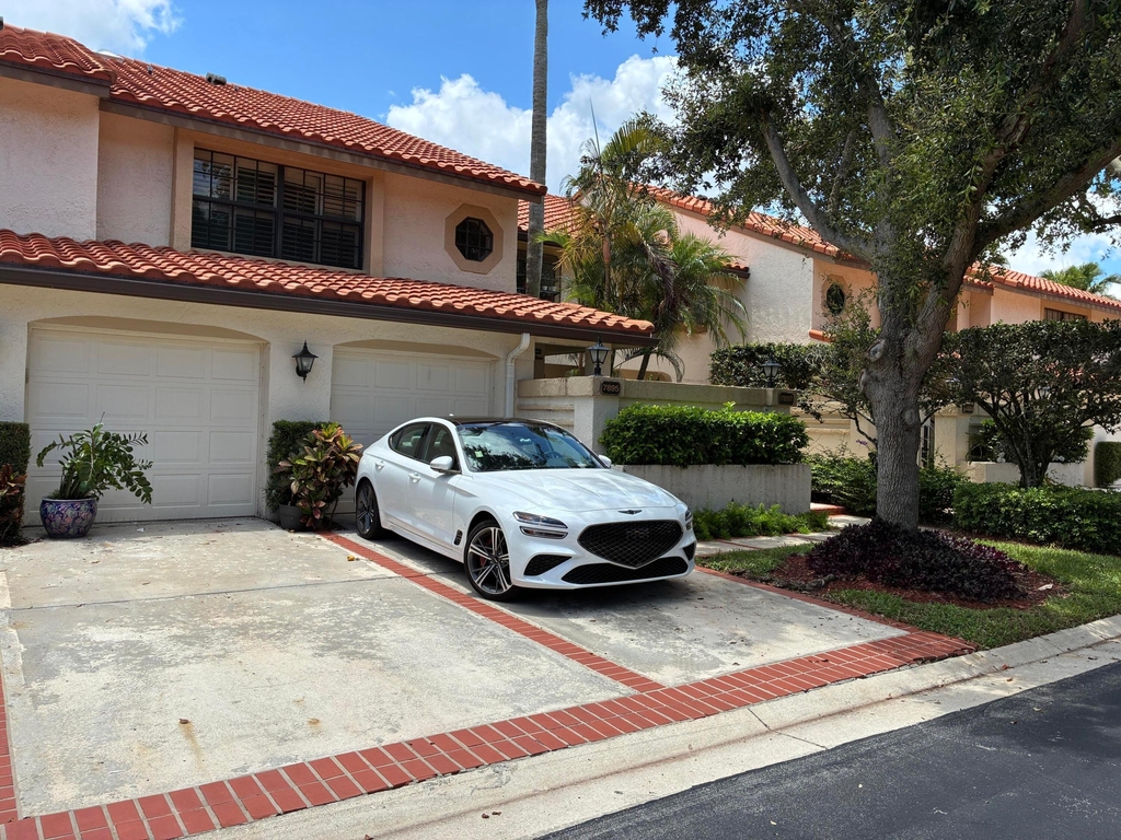 7895 La Mirada Drive - Photo 0