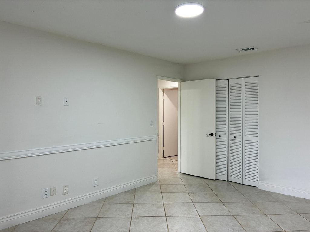 7895 La Mirada Drive - Photo 36