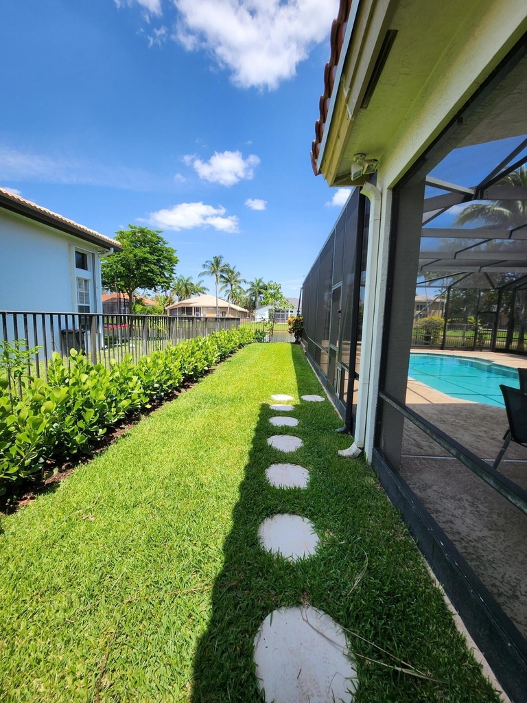 19578 Havensway Court - Photo 3