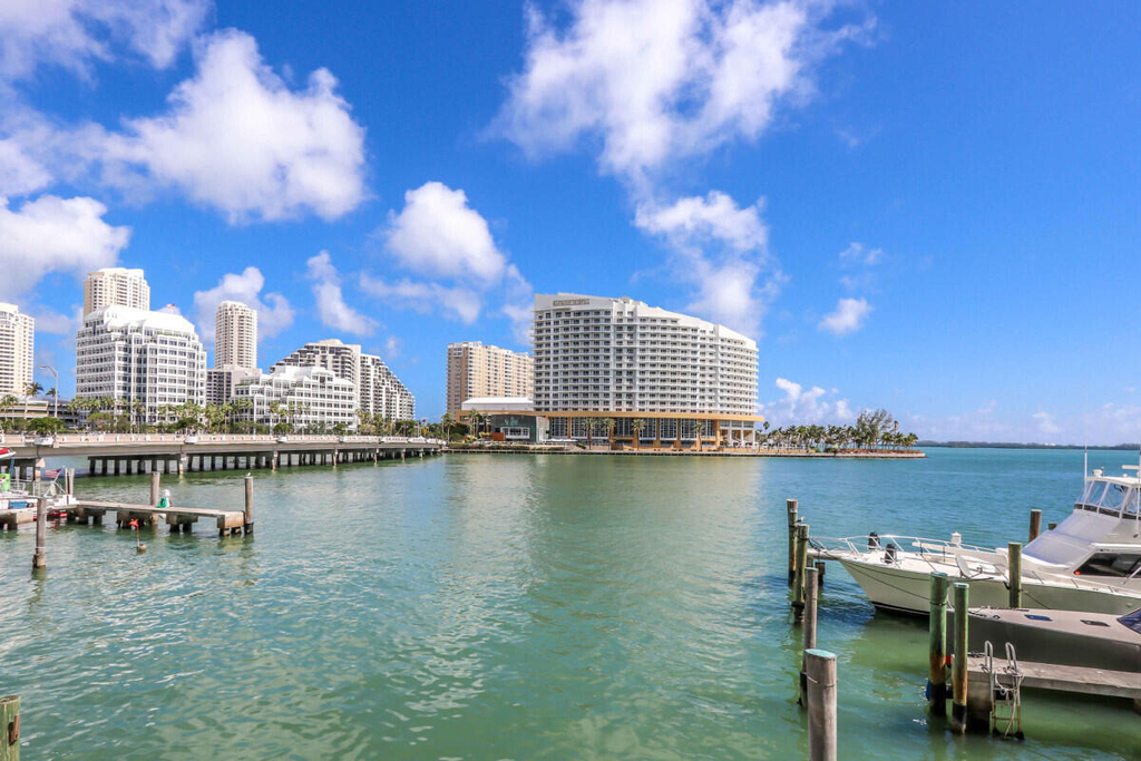 999 Brickell Bay Drive - Photo 2