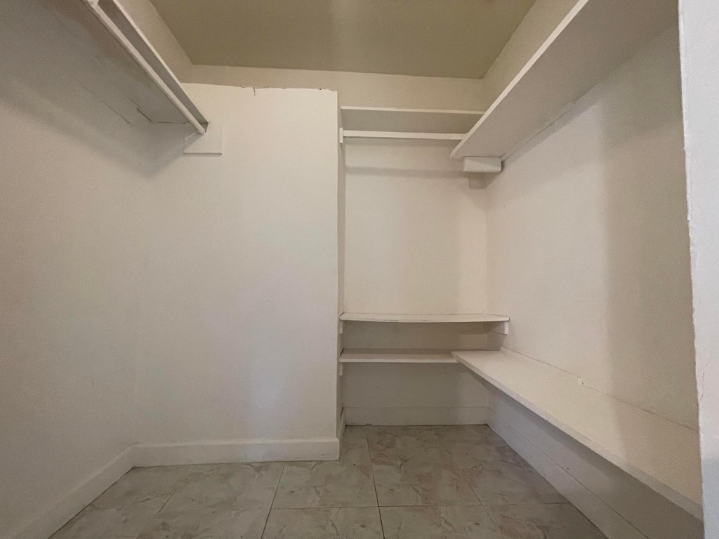 2819 Polk Street - Photo 10