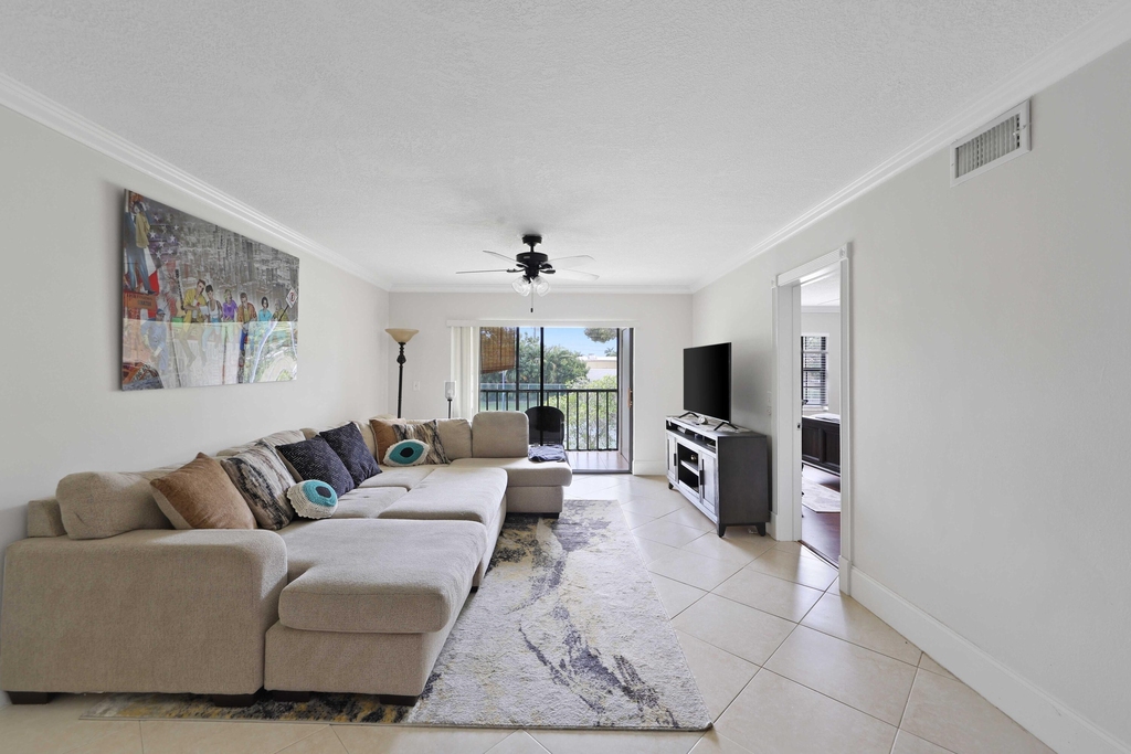3020 Florida Boulevard - Photo 1
