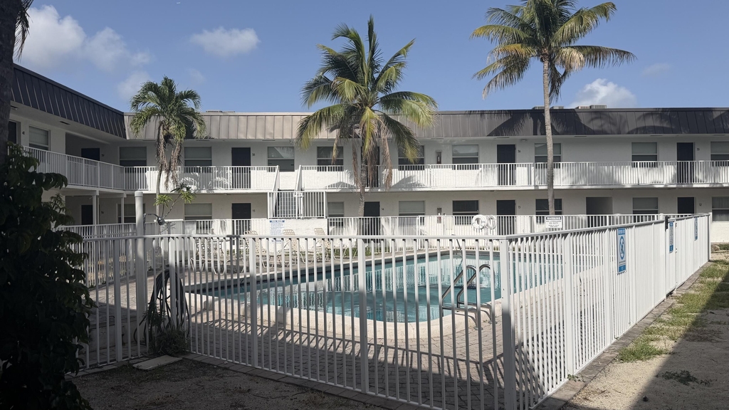 1470 N Dixie Highway - Photo 10