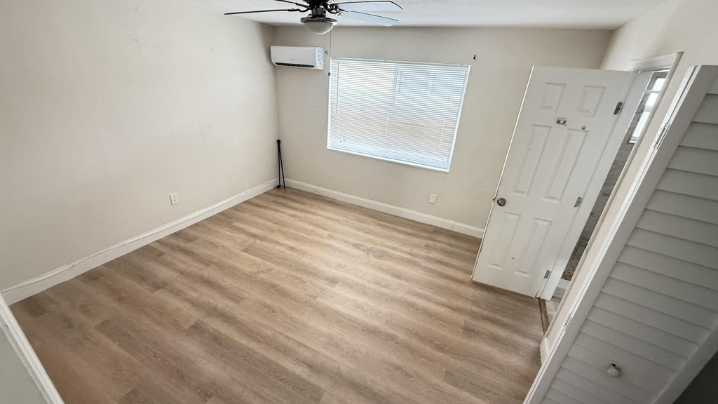 800 Moffett Street - Photo 8