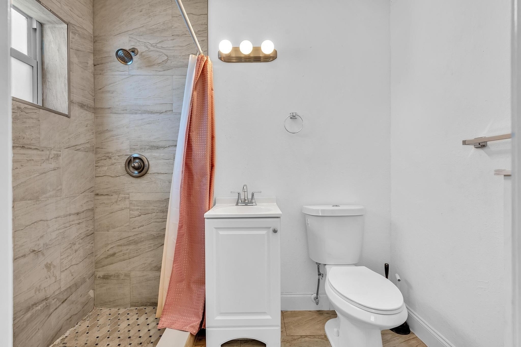 800 Moffett Street - Photo 18