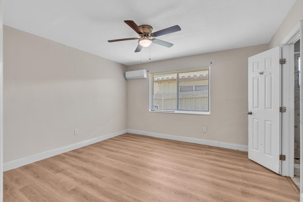 800 Moffett Street - Photo 14