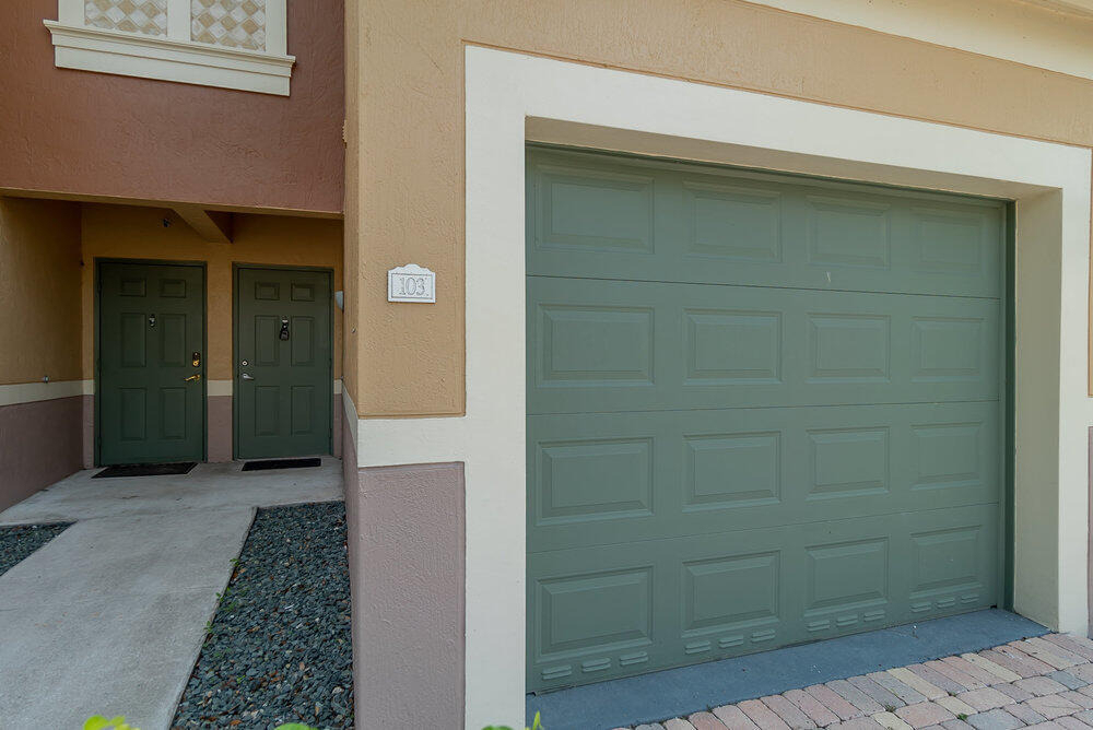 11789 Saint Andrews Place - Photo 2