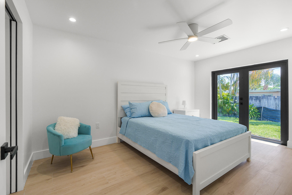 303 De Carie Street - Photo 16
