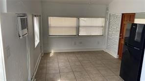 1824 Roosevelt Street - Photo 2