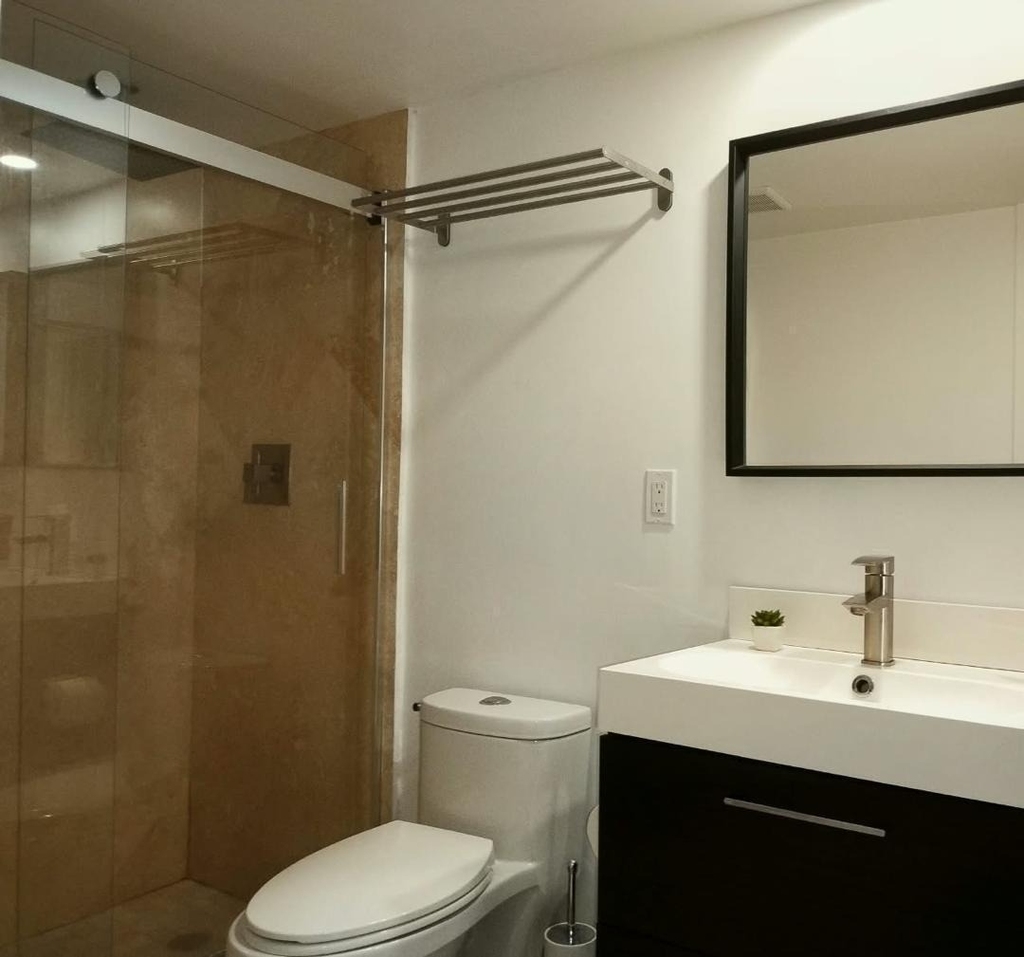 565 Oaks Lane - Photo 57
