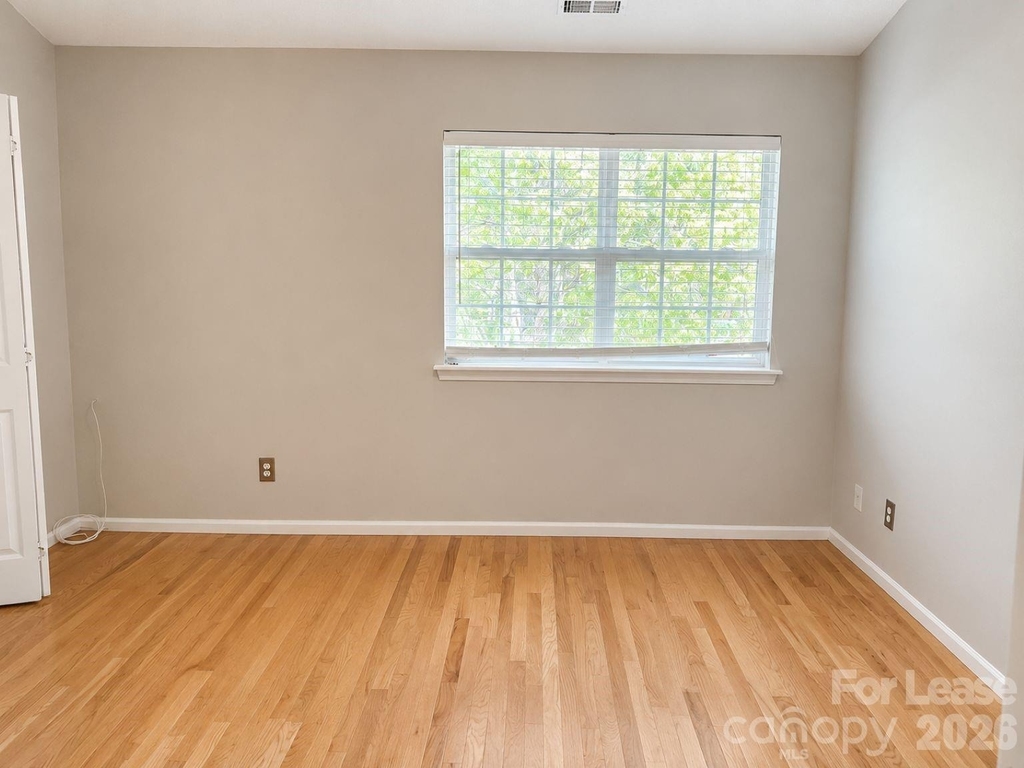 2225 Preakness Court - Photo 4