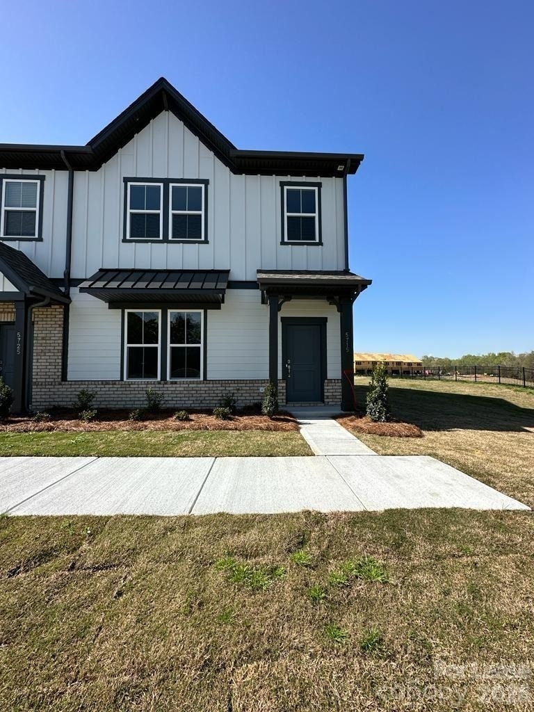 5715 Gulch Place - Photo 0