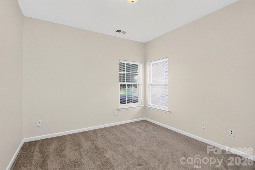 3003 Moonstone Lane - Photo 7