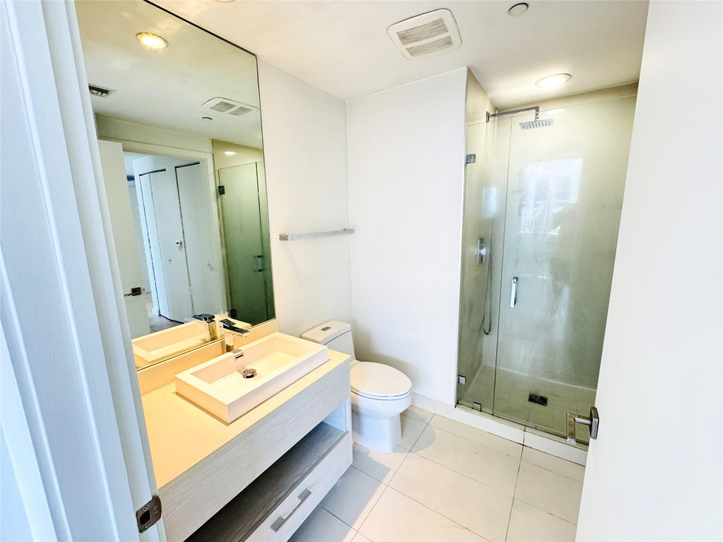 55 Sw 9th Street - Photo 6