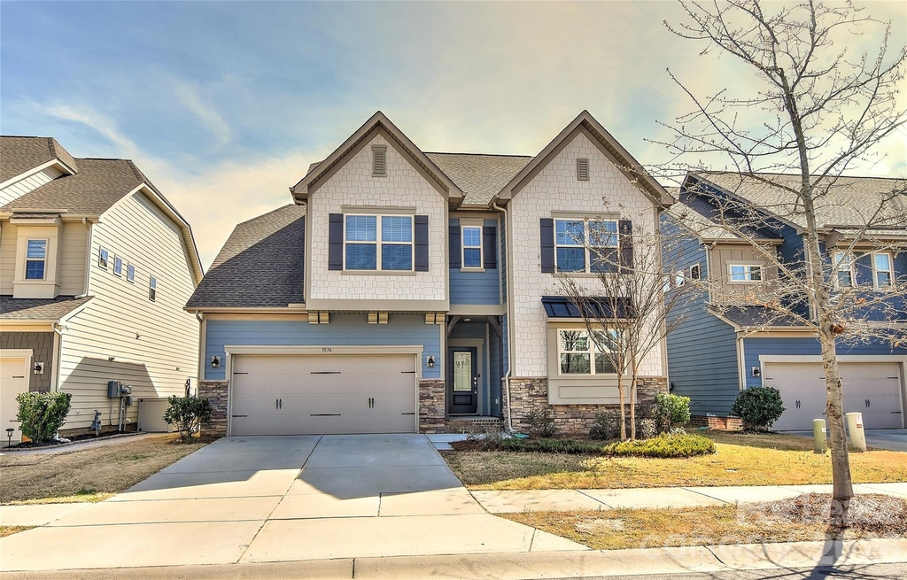 1036 Easley Street - Photo 1