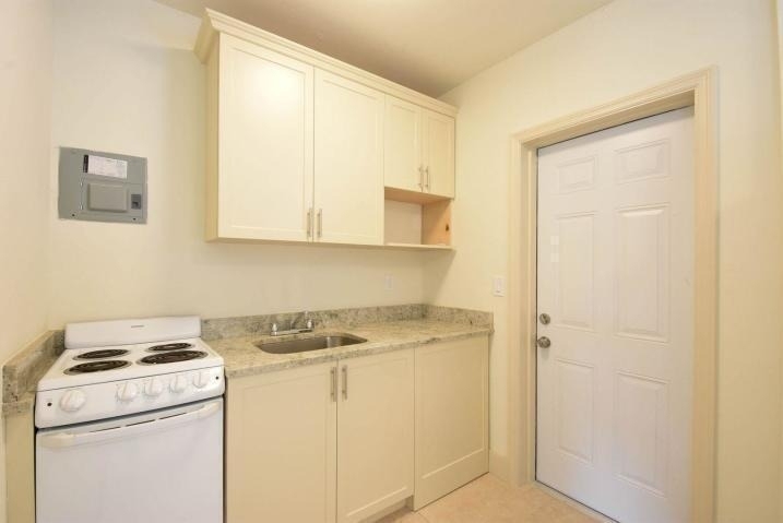 3000 Broadway - Photo 10