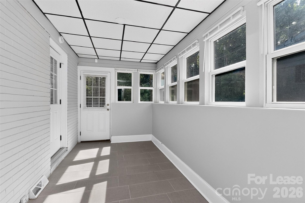 3945 Winfield Drive - Photo 6