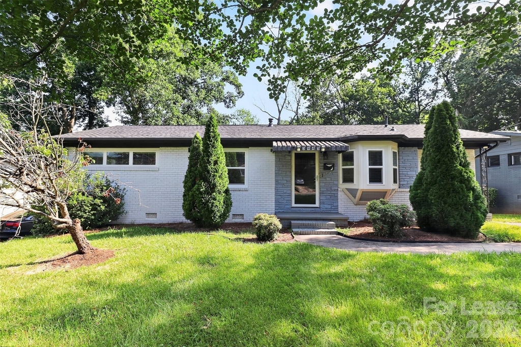 3945 Winfield Drive - Photo 0
