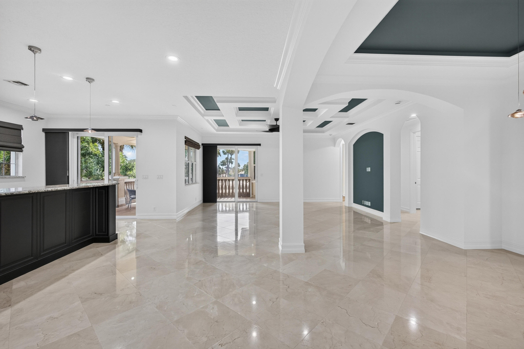 195 Tresana Boulevard - Photo 24