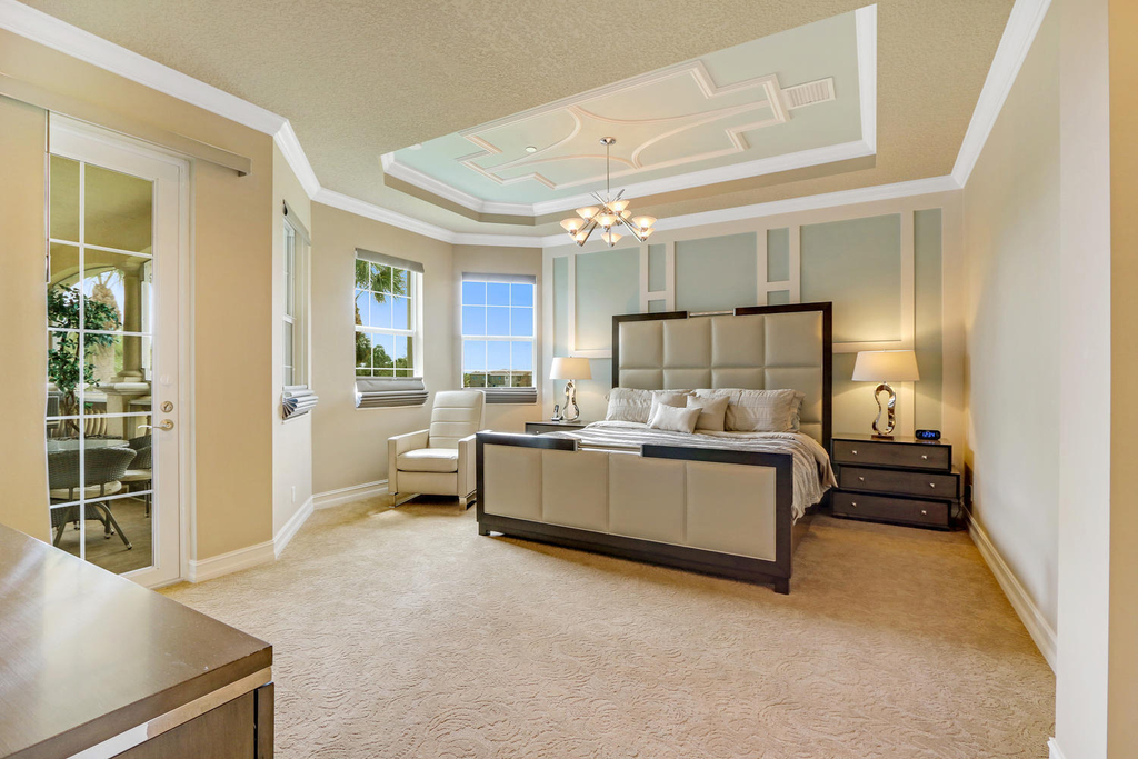 195 Tresana Boulevard - Photo 4
