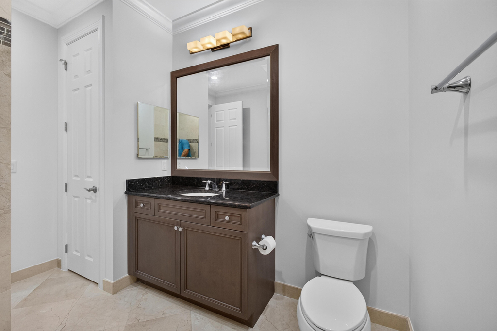 195 Tresana Boulevard - Photo 50