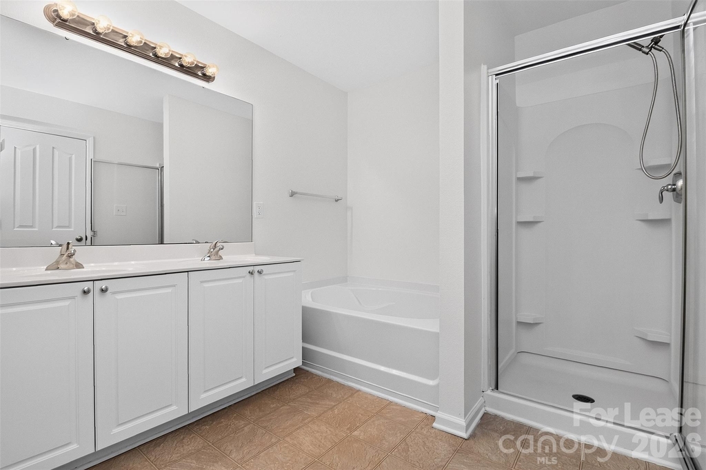 3928 Glory Street - Photo 8