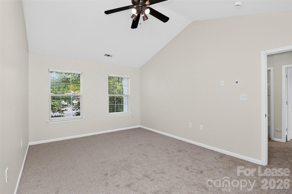 3928 Glory Street - Photo 6