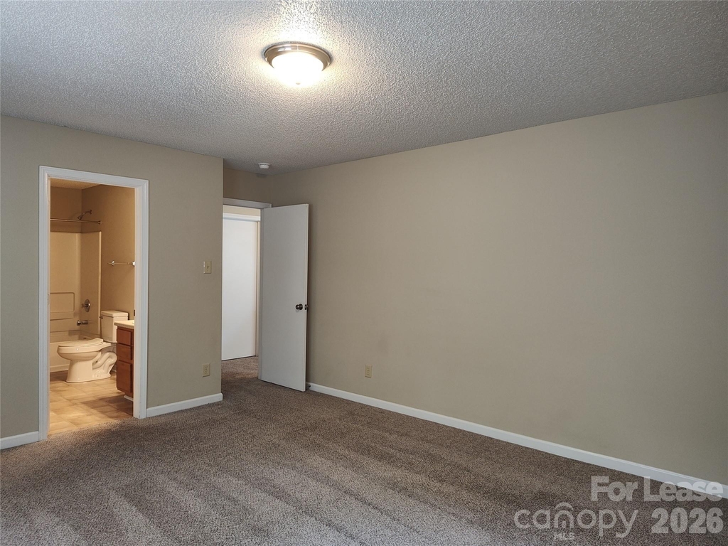 2038 Dunsmore Lane - Photo 13
