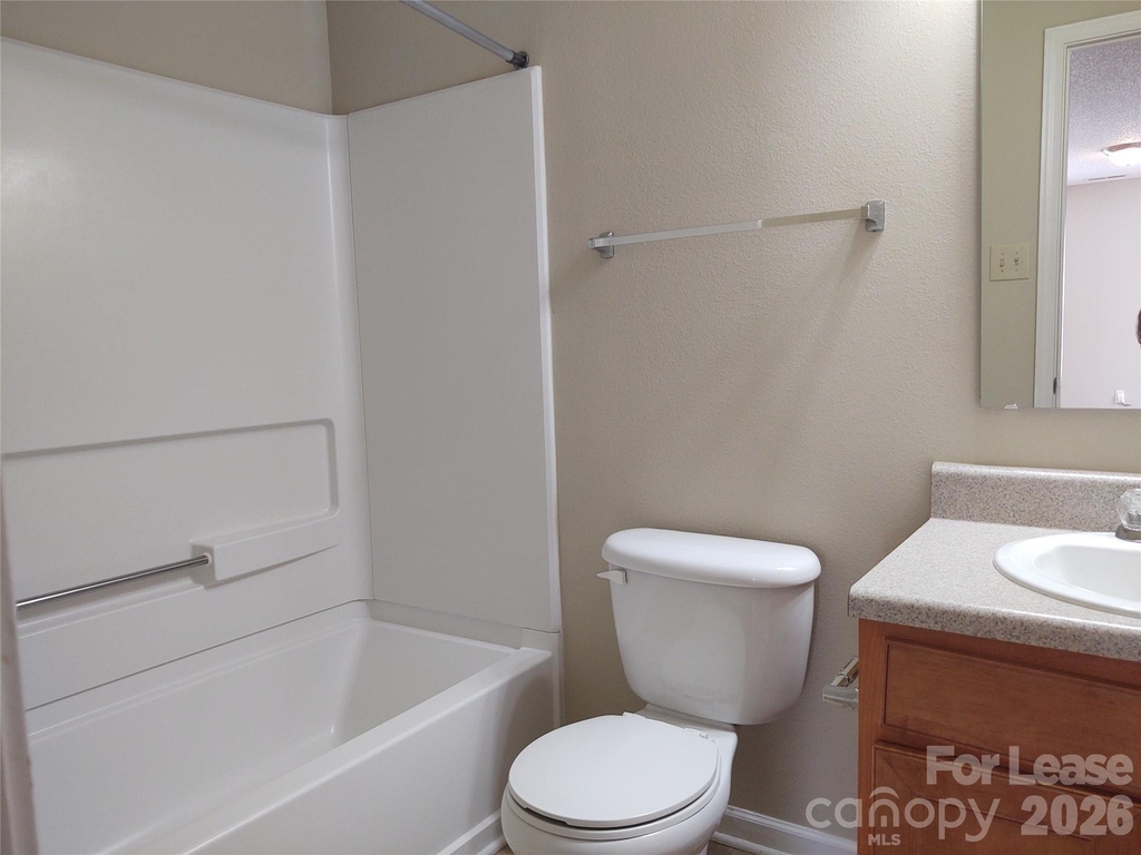 2038 Dunsmore Lane - Photo 19