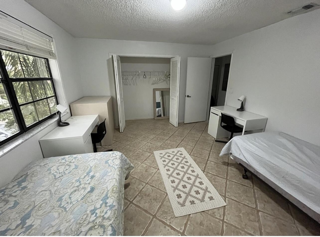 6650 Montego Bay Boulevard - Photo 27