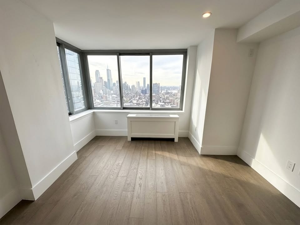 West 47th Street - Photo 0