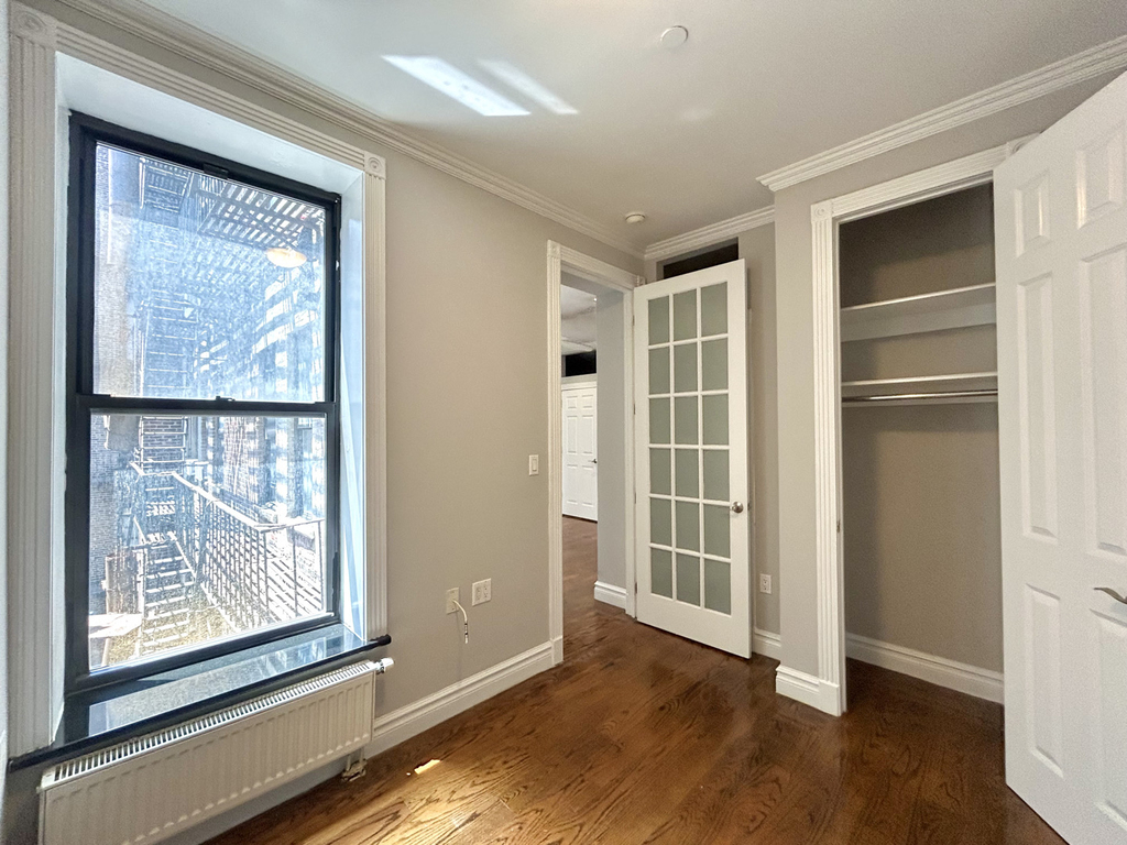 13th & 3rd Ave - Photo 5