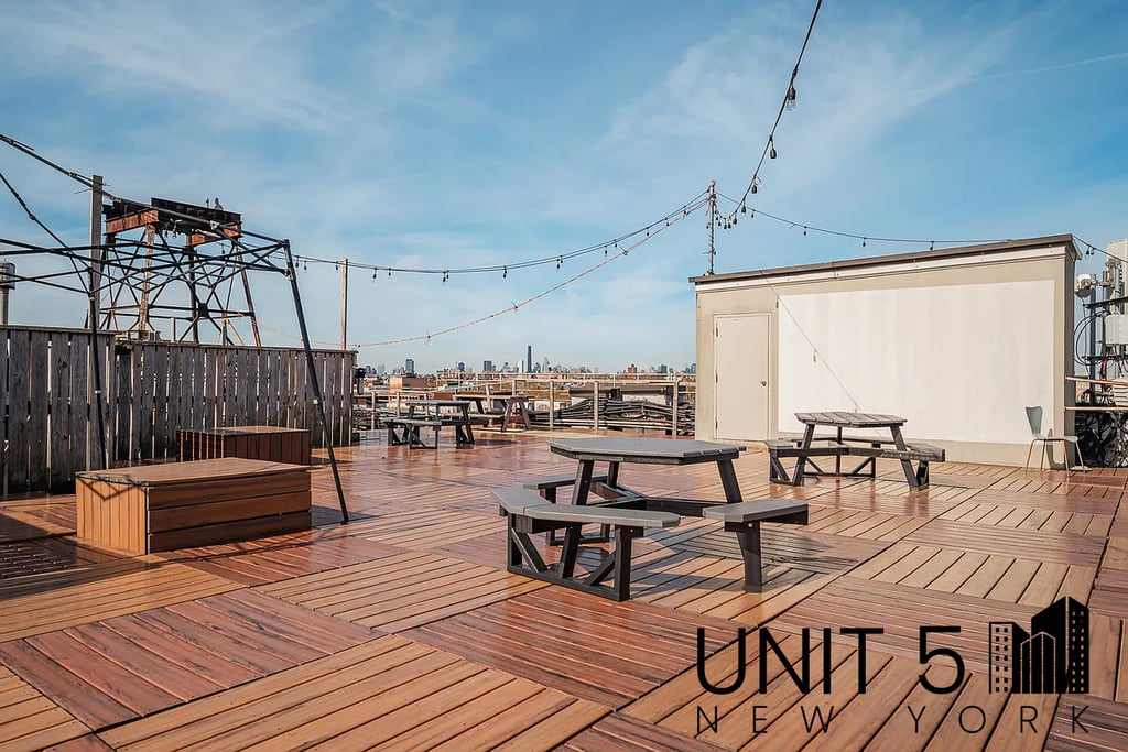 345 Eldert Street - Photo 11