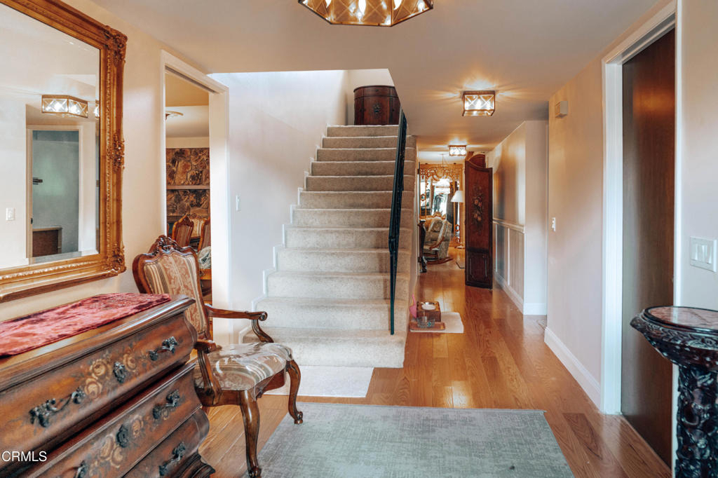 10872 Kings Road - Photo 3