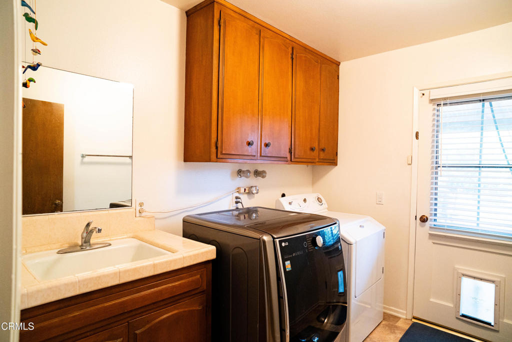 10872 Kings Road - Photo 15