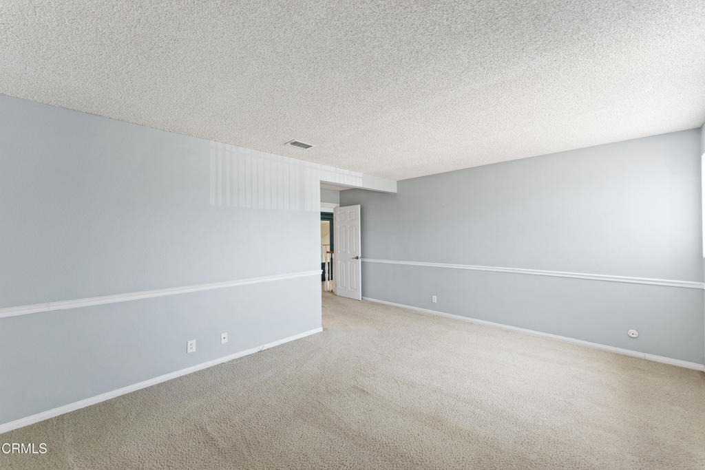 2292 Buffalo Avenue - Photo 18