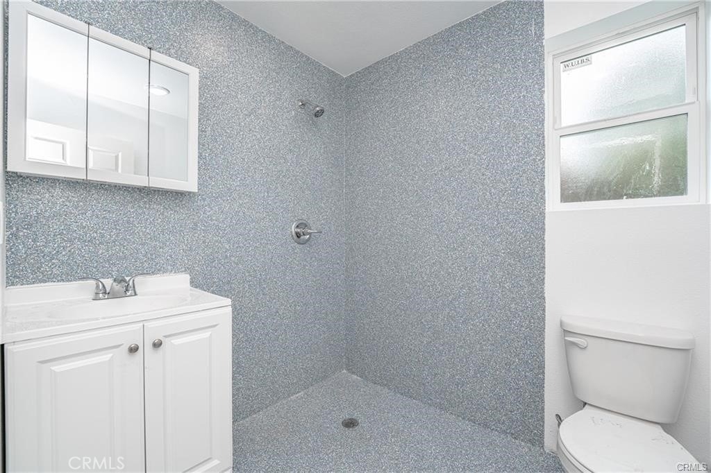 250 E 79th - Photo 11