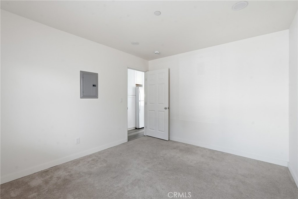 702 Walnut Street - Photo 5
