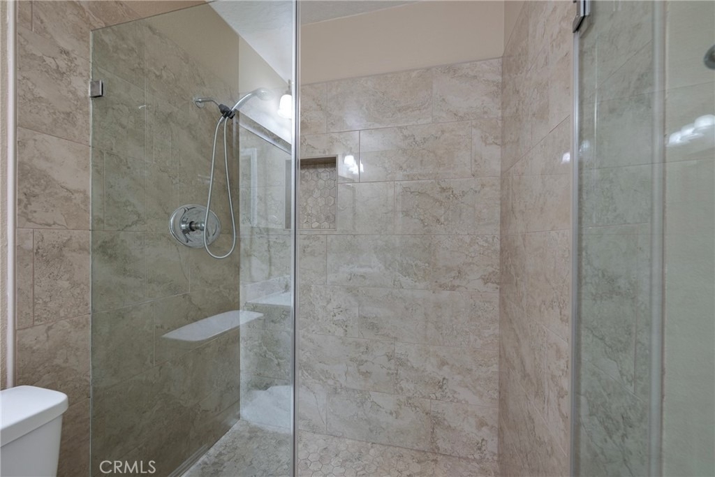 343 E Chapman Avenue - Photo 26