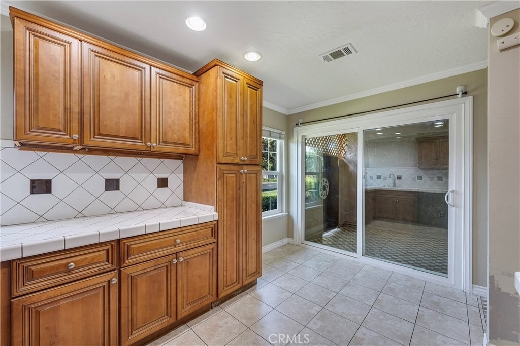 343 E Chapman Avenue - Photo 4
