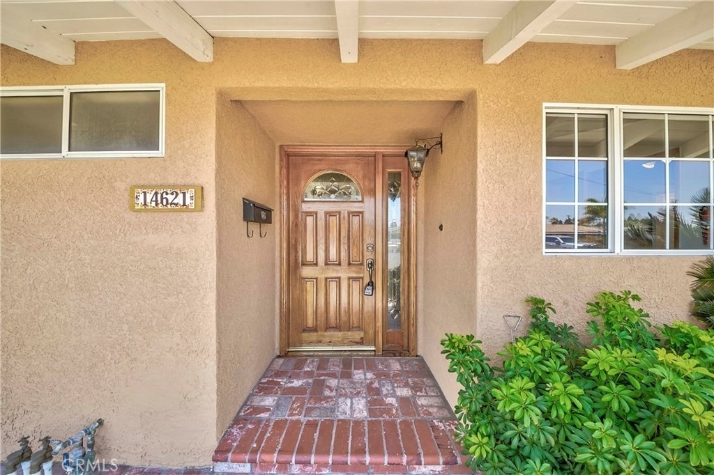 14621 Dalmatian Avenue - Photo 1