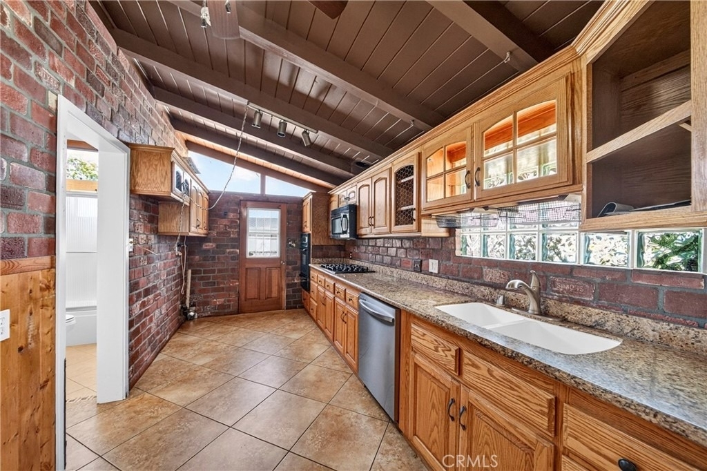 14621 Dalmatian Avenue - Photo 5