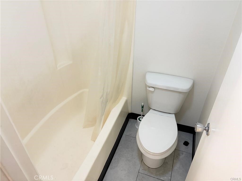 5585 E Pacific Coast Highway - Photo 19