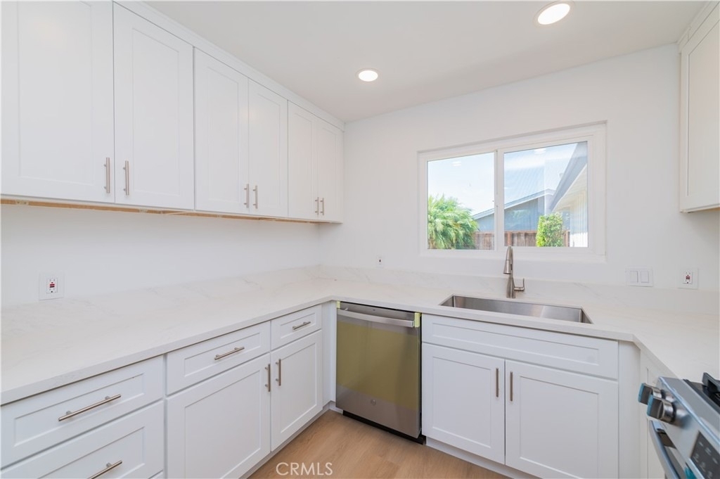 3202 Montana Avenue - Photo 9