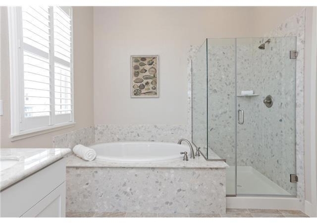 401 Derby Avenue - Photo 12