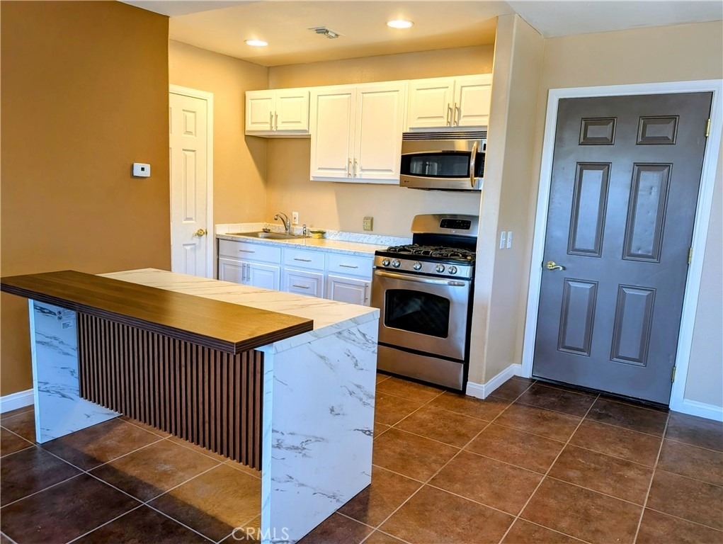 11377 Buckskin Avenue - Photo 8