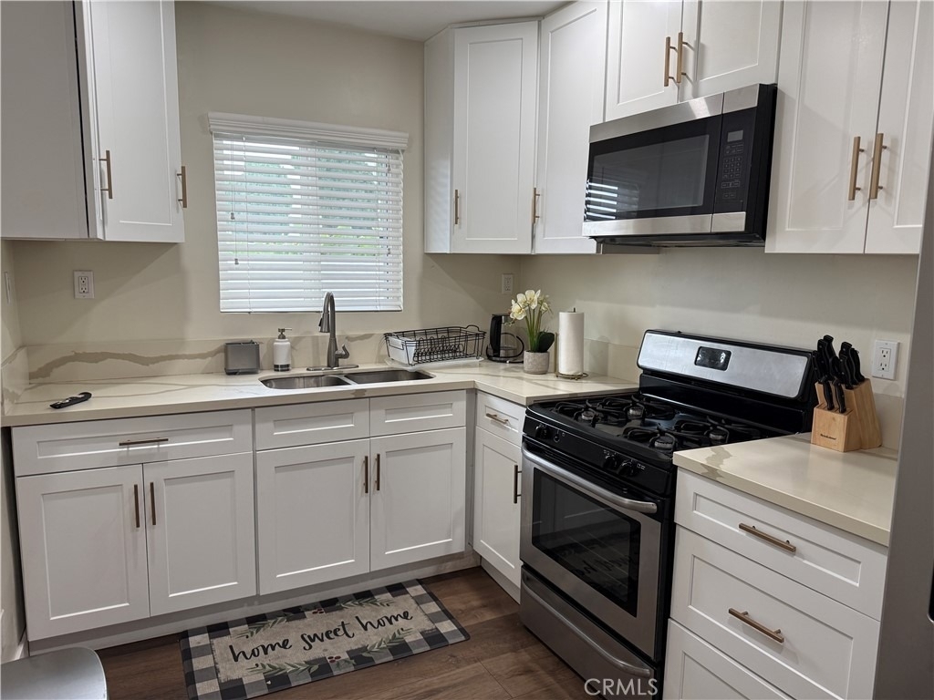 7348 Florence Ave - Photo 2