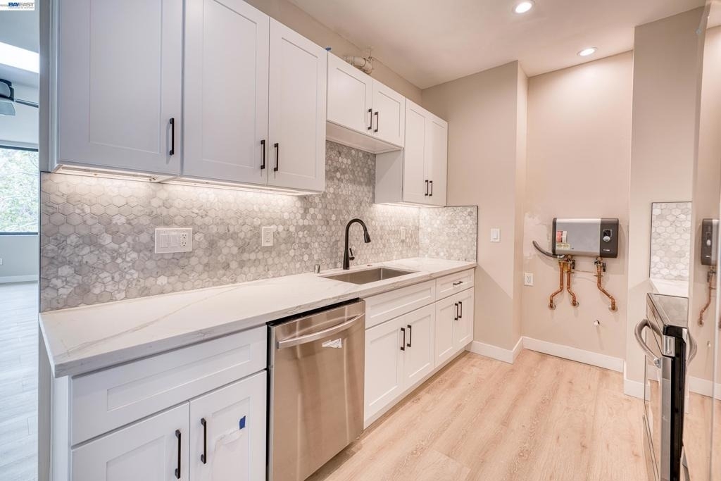 4202 Telegraph Ave - Photo 5